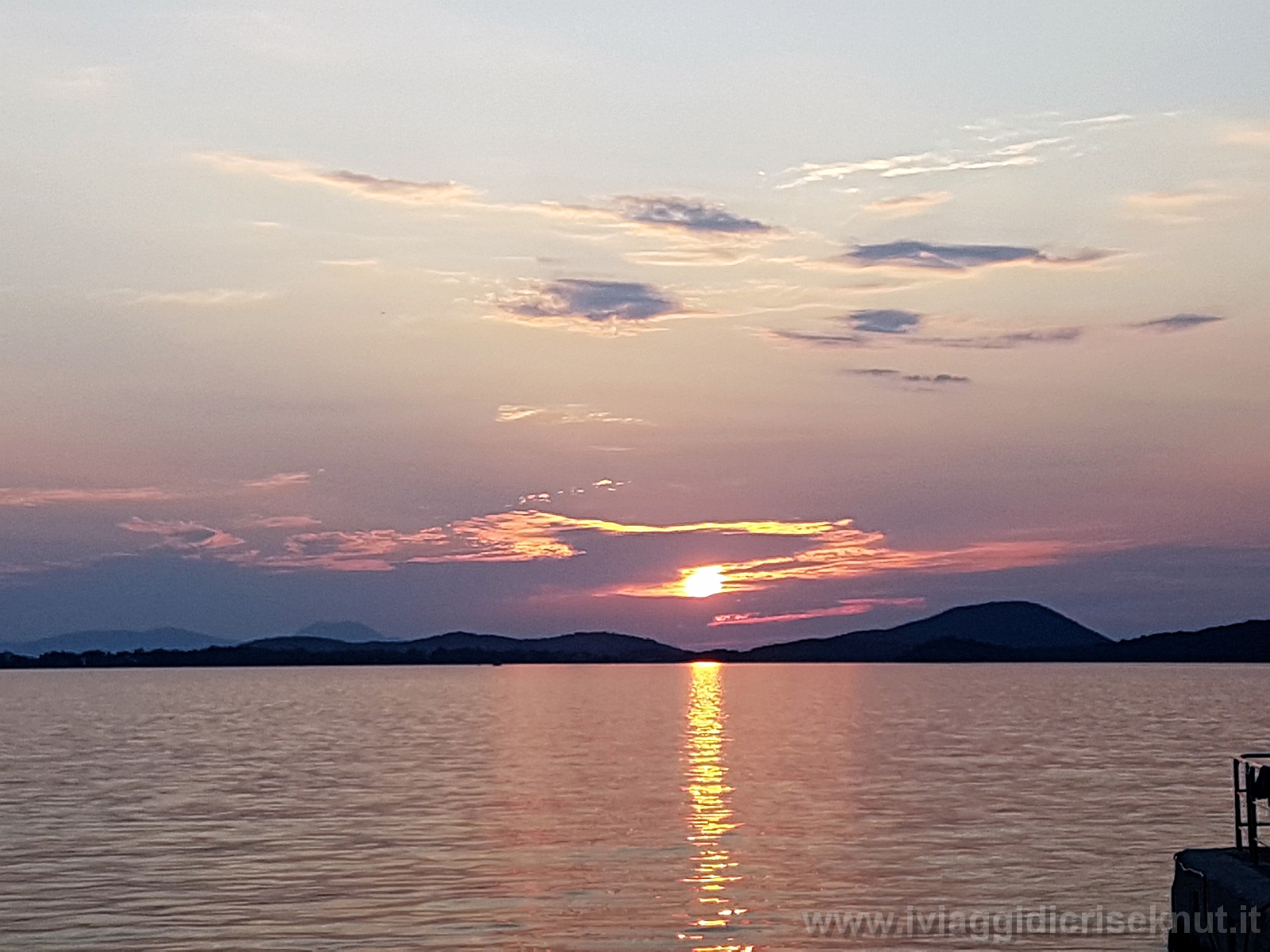 20180818_202003 (2).jpg - Giorno 18. Igoumenitsa: tramonto.